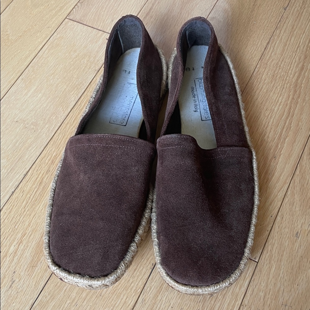 Vintage Bloomingdale’s Men’s Store Brown Suede Espadrille Flats made in Italy